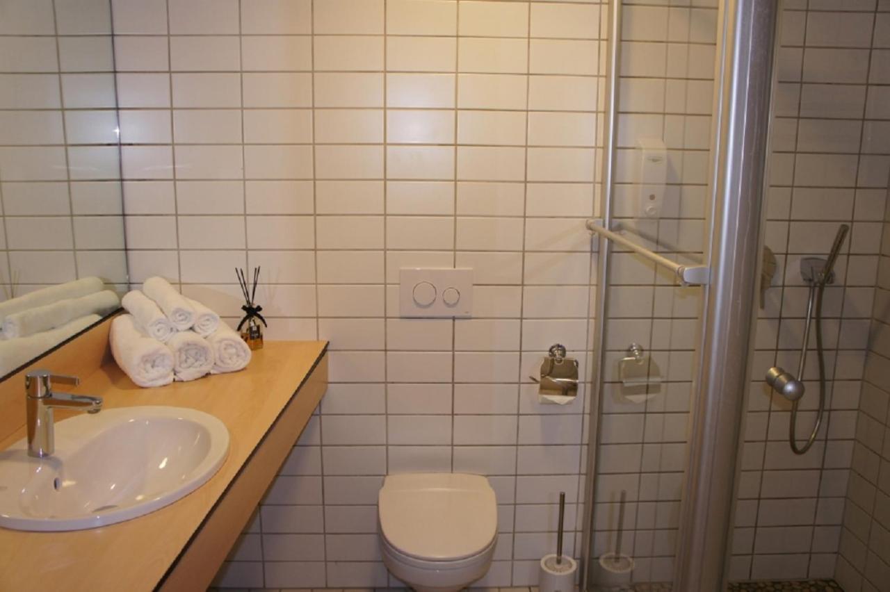 Zaliasis Slenis - Self Check-In Hotel - Free Parking Aukstkiemiai 외부 사진