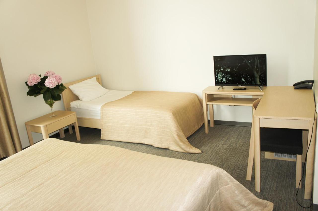 Zaliasis Slenis - Self Check-In Hotel - Free Parking Aukstkiemiai 외부 사진